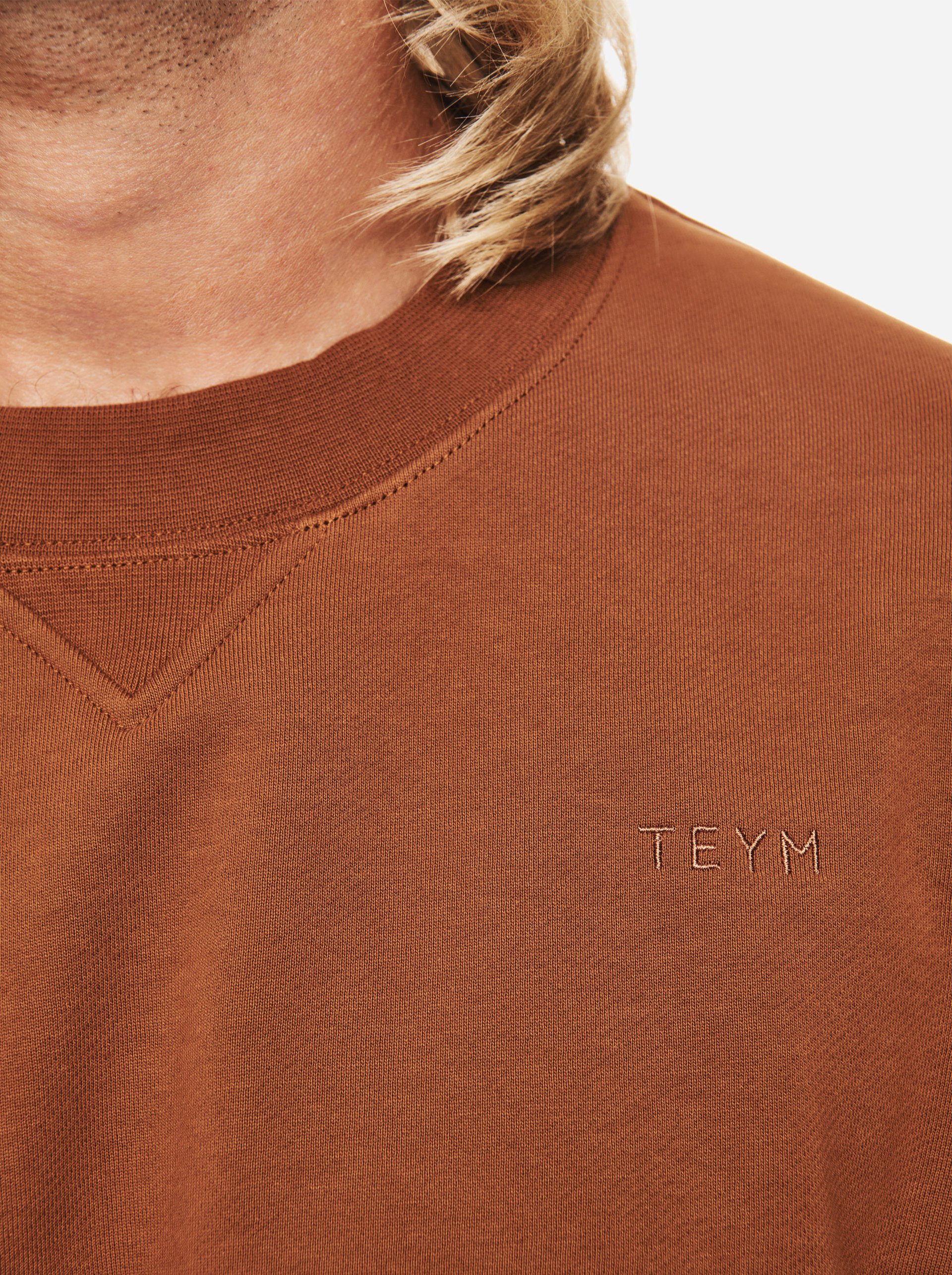 Teym-TheSweatshirt-Men-Camel02