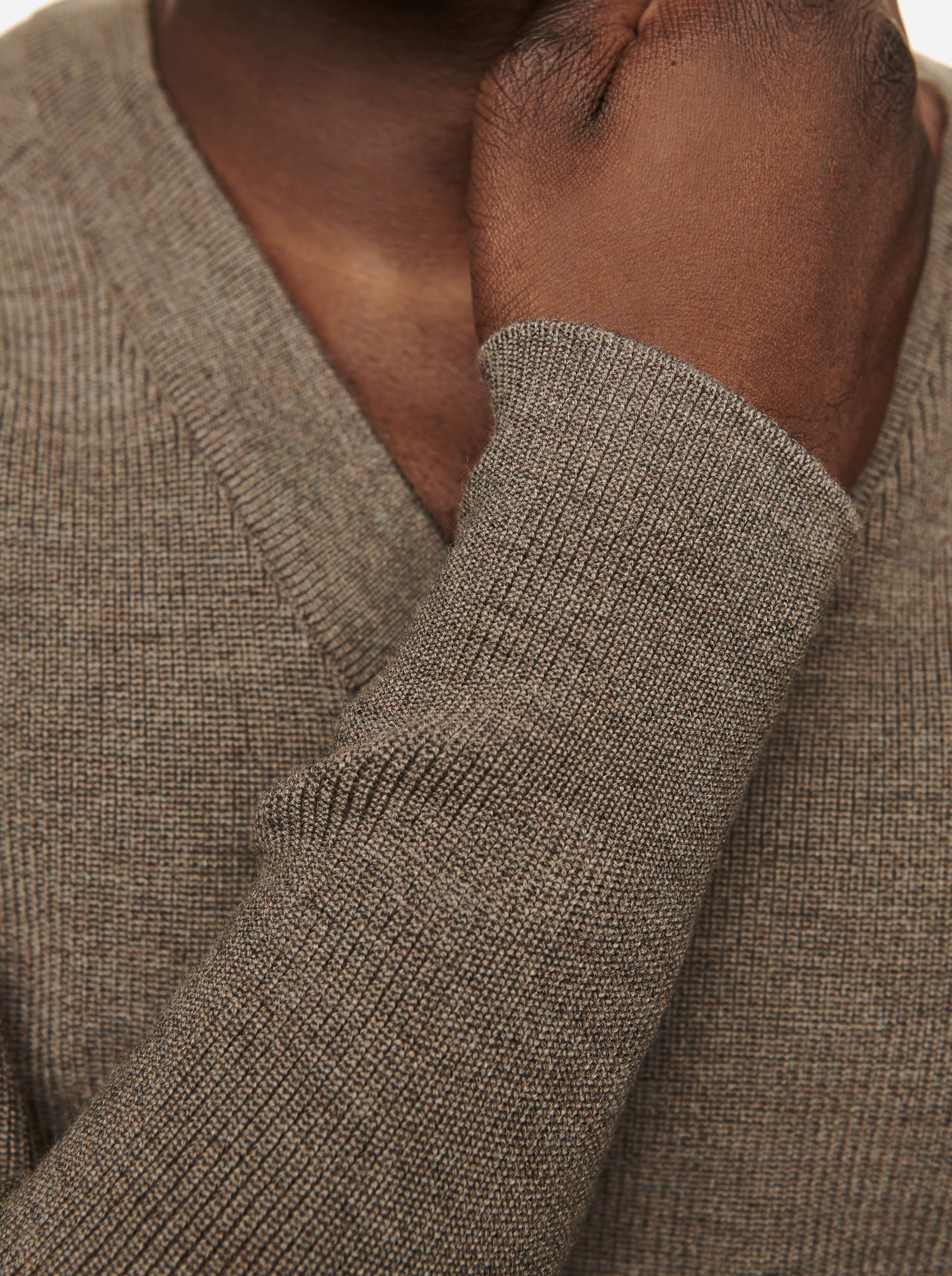 Teym - V-Neck - The Merino Sweater - Men - Grey - 2
