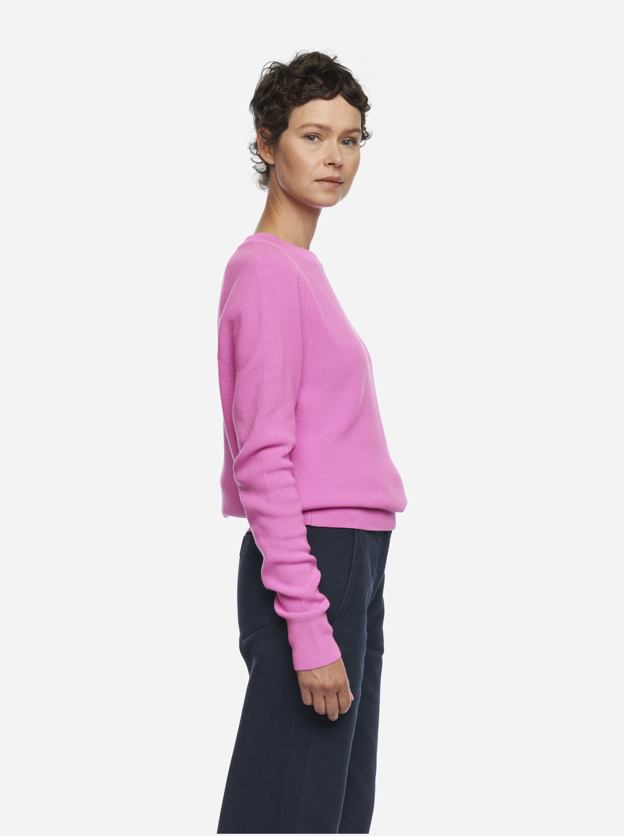 Teym - The Merino Sweater - Crewneck - Women - Bright Pink - 2