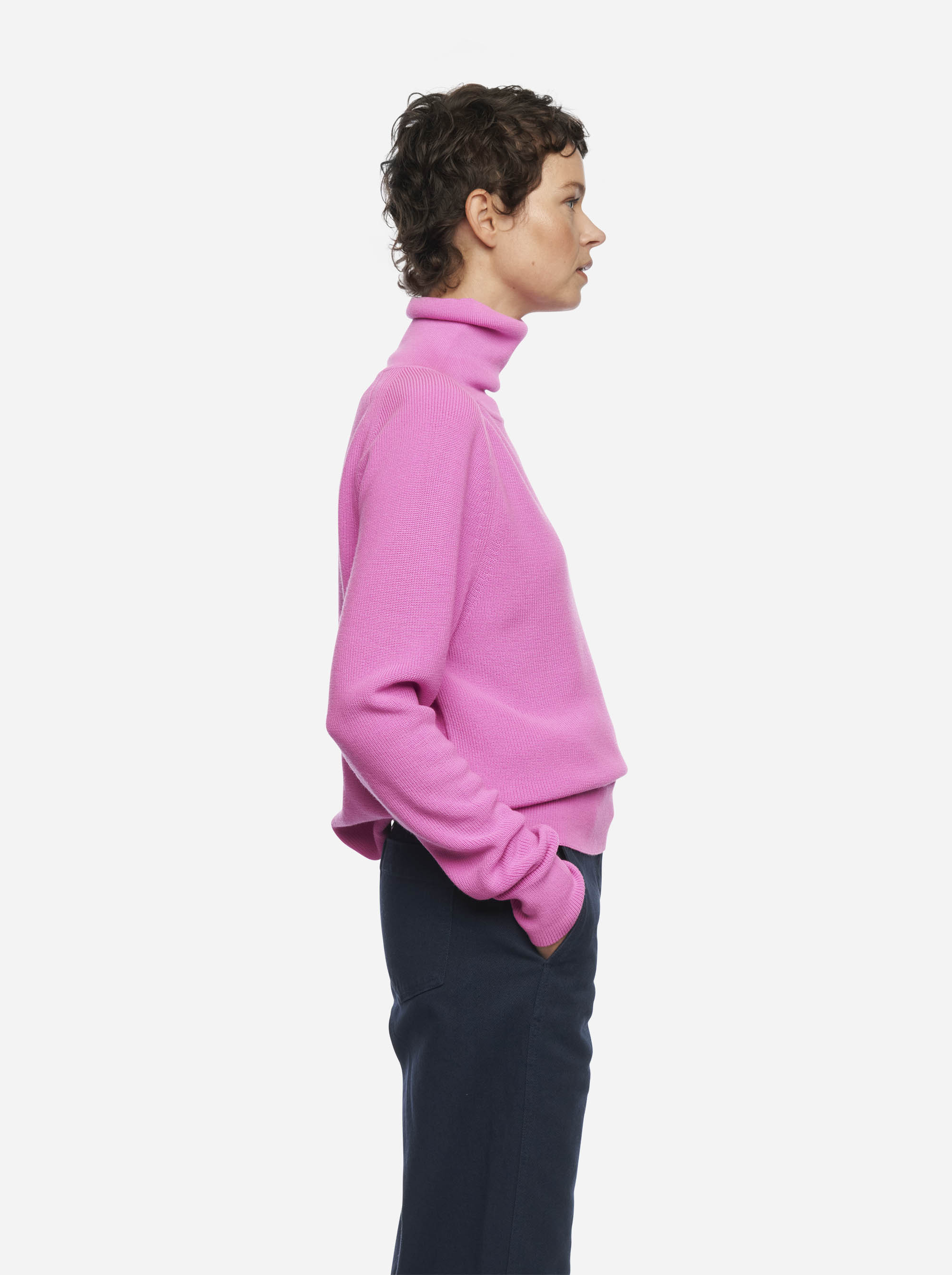Teym - The Merino Sweater - Turtleneck - Women - Bright Pink - 2